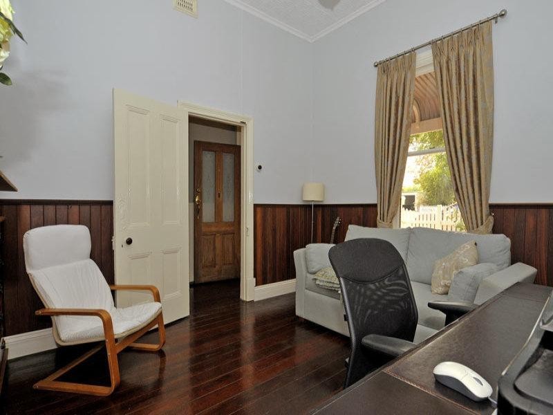 1 Bayley Street, Woodbridge WA 6056