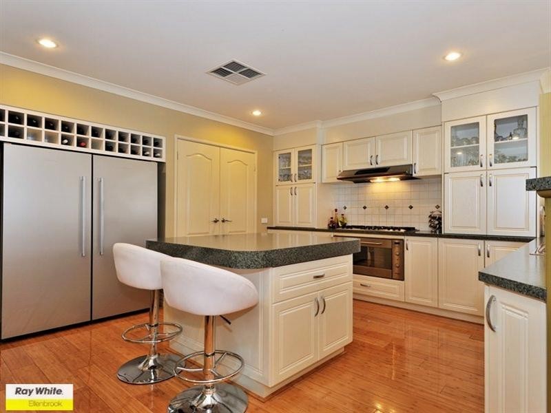 78 Sandown Circle, Henley Brook WA 6055