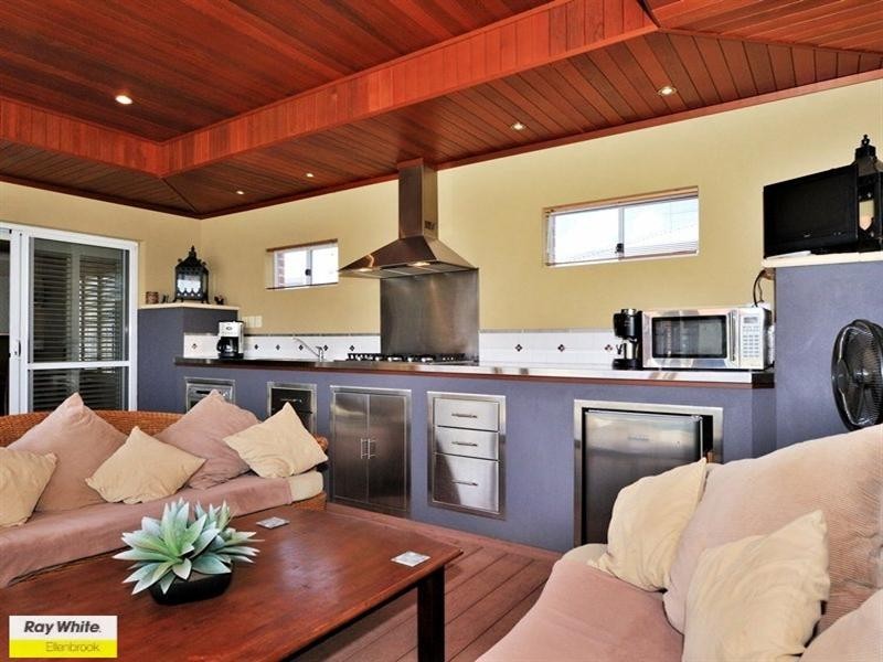 78 Sandown Circle, Henley Brook WA 6055