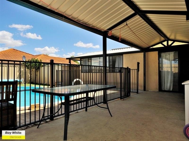 21 Ferguson Street, Midvale WA 6056