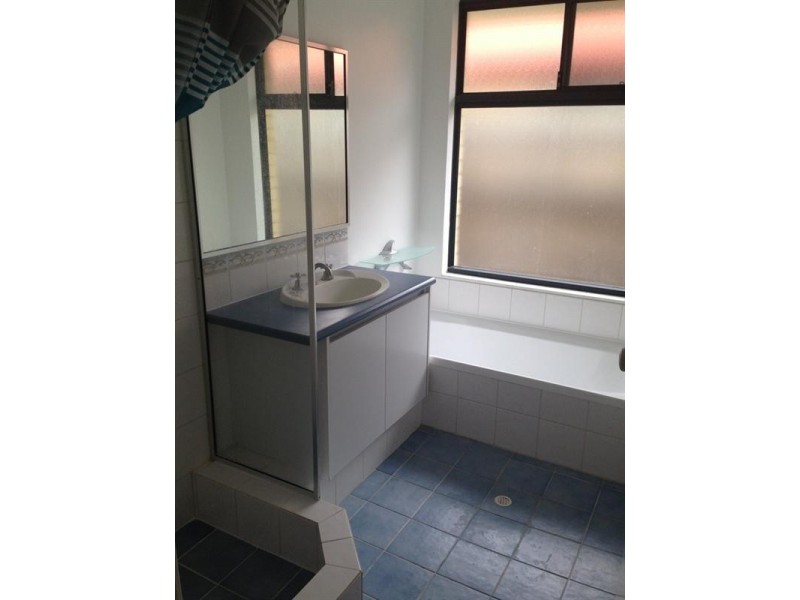 9 Birkett Circle, Ellenbrook WA 6069