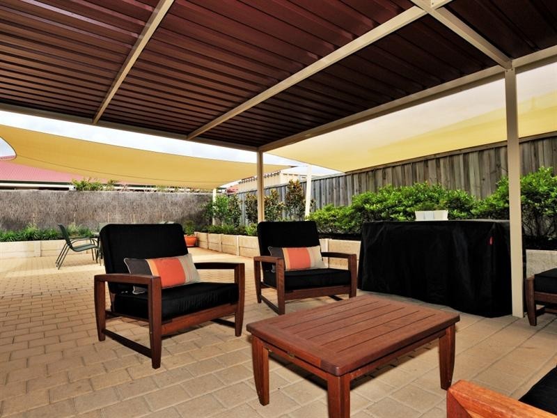 41 Starbush Crescent, Ellenbrook WA 6069