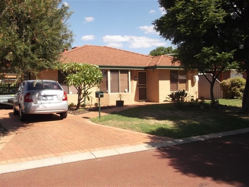 31 Beenan Elbow, South Guildford WA 6055