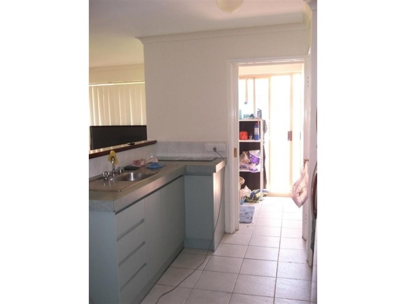 31 Beenan Elbow, South Guildford WA 6055