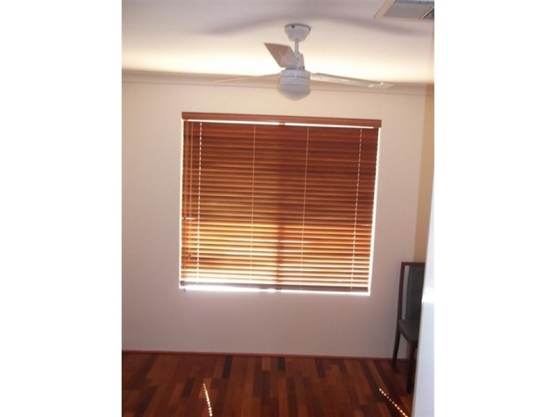 31 Beenan Elbow, South Guildford WA 6055