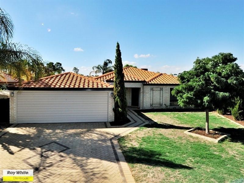 4 Bellini Avenue, Ellenbrook WA 6069