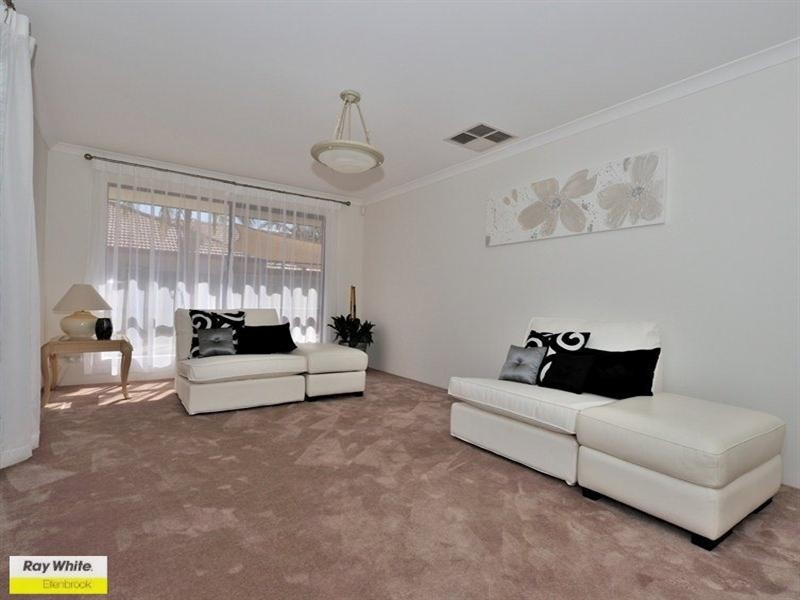 4 Bellini Avenue, Ellenbrook WA 6069