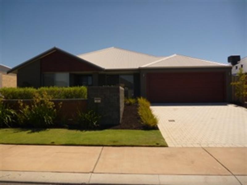 7 Soho Brace, Ellenbrook WA 6069