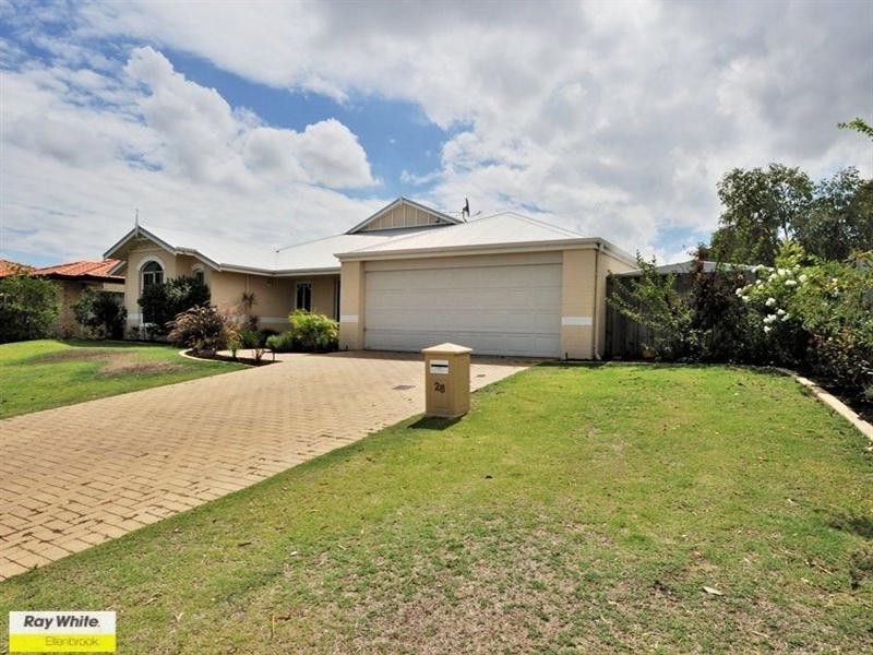 28 Garran Loop, Henley Brook WA 6055