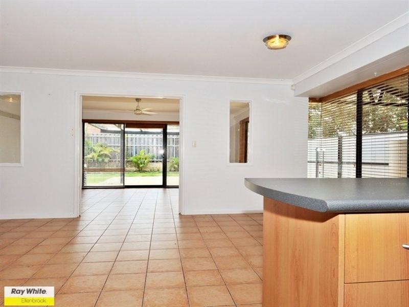 28 Garran Loop, Henley Brook WA 6055
