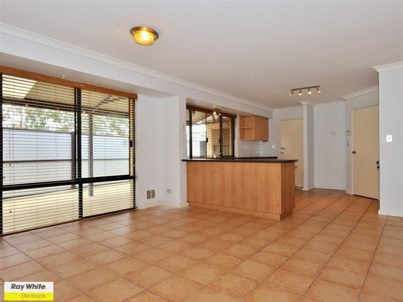 28 Garran Loop, Henley Brook WA 6055