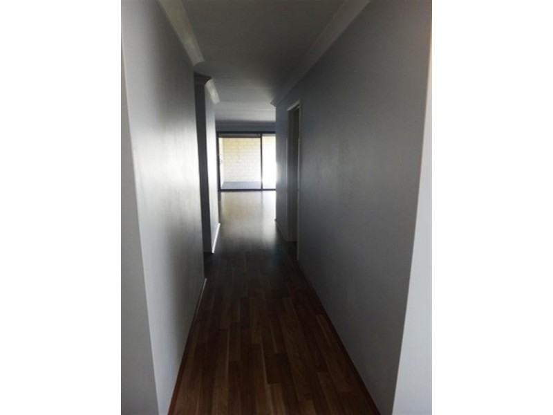 7 Cochrane Loop, Aveley WA 6069