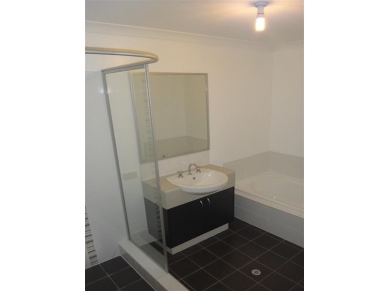 7 Cochrane Loop, Aveley WA 6069