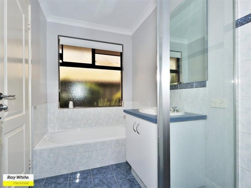 60 Tokara Avenue, Henley Brook WA 6055