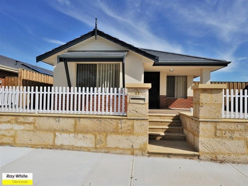 17 Gellibrand Vista, Ellenbrook WA 6069