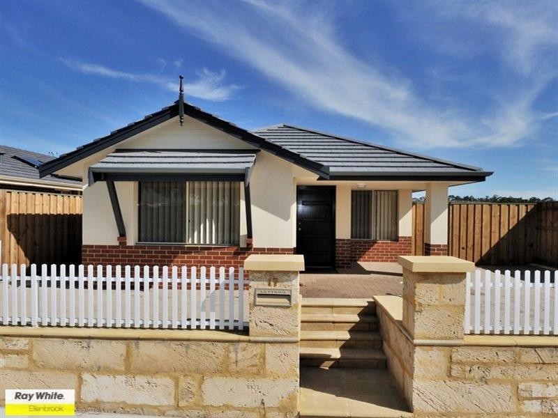 17 Gellibrand Vista, Ellenbrook WA 6069