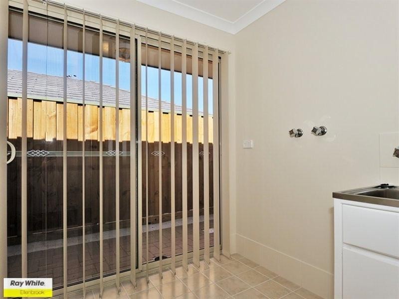 17 Gellibrand Vista, Ellenbrook WA 6069