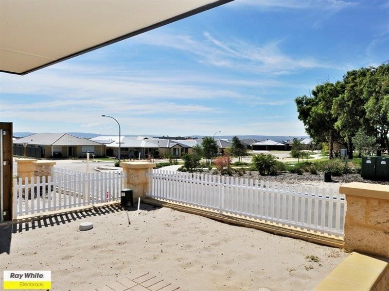 17 Gellibrand Vista, Ellenbrook WA 6069