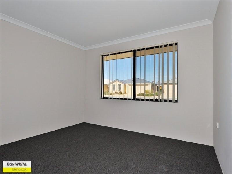 5 Addingham Drive, Ellenbrook WA 6069