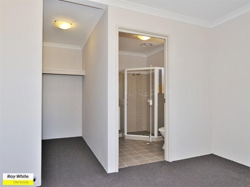 5 Addingham Drive, Ellenbrook WA 6069