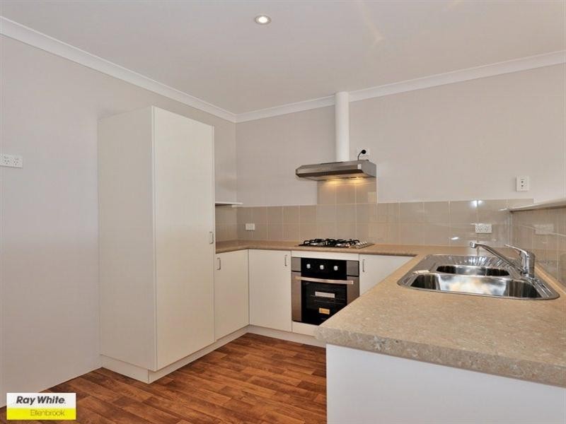 5 Addingham Drive, Ellenbrook WA 6069