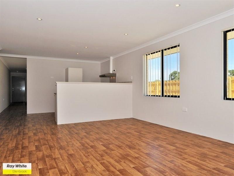 5 Addingham Drive, Ellenbrook WA 6069