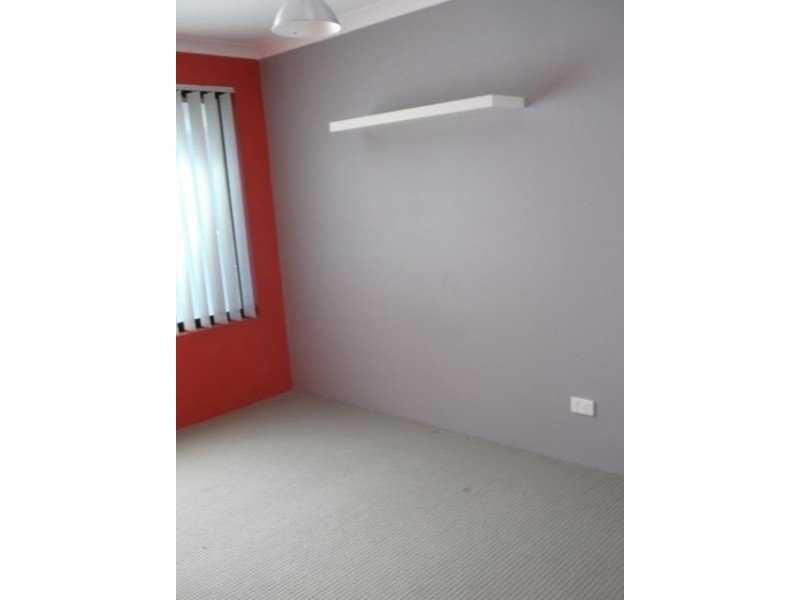 17 Kirkley Pass, Aveley WA 6069