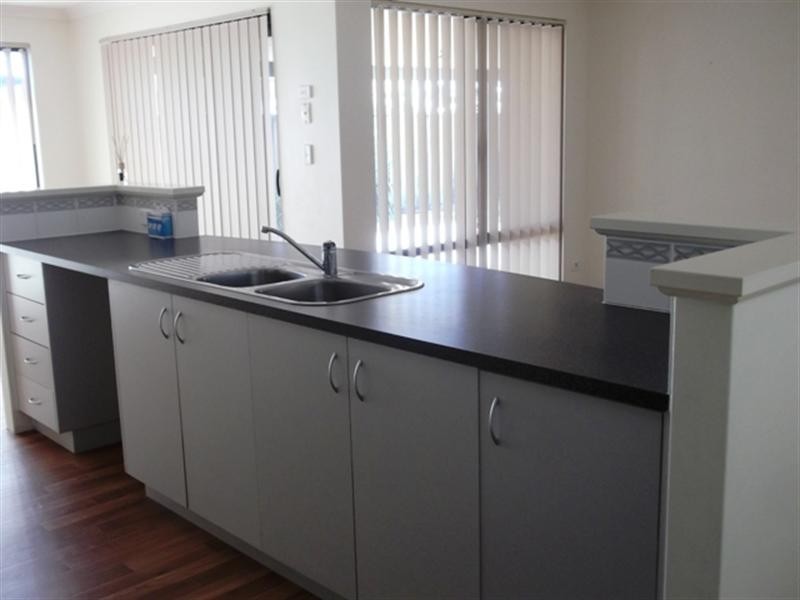 9 Branxholme Terrace, Ellenbrook WA 6069