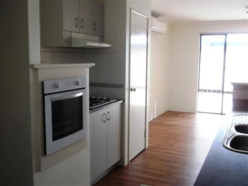 9 Branxholme Terrace, Ellenbrook WA 6069