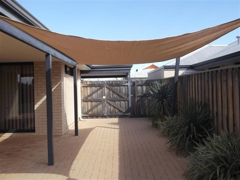 9 Branxholme Terrace, Ellenbrook WA 6069