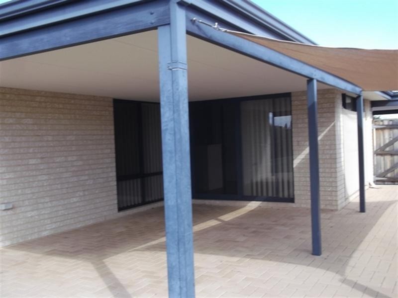 9 Branxholme Terrace, Ellenbrook WA 6069