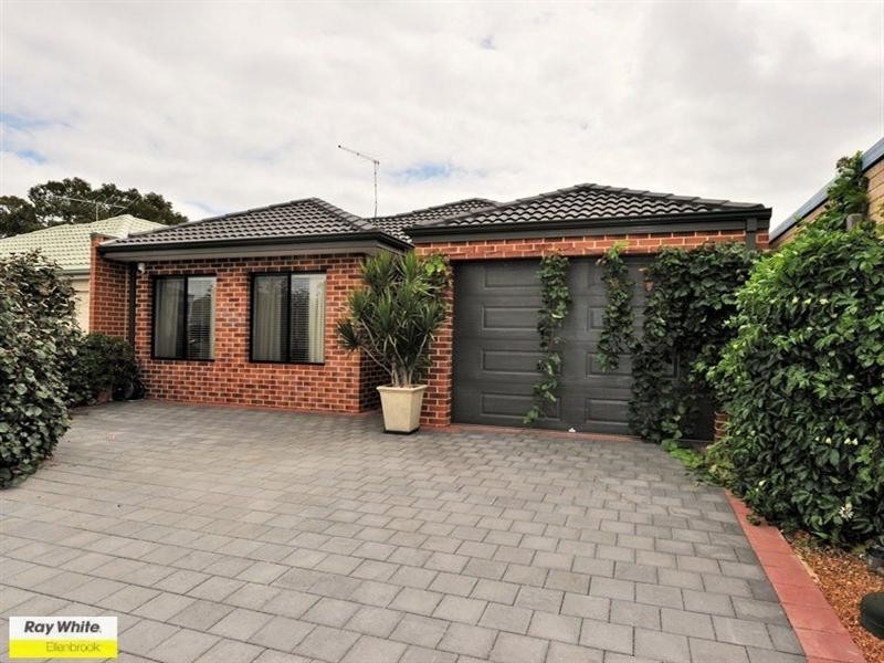 47 The Fairways, The Vines WA 6069