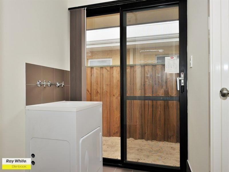 5 Quill Brace, Ellenbrook WA 6069