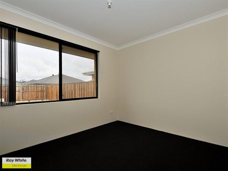 5 Quill Brace, Ellenbrook WA 6069