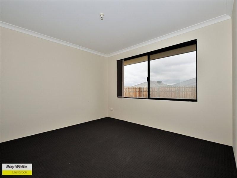 5 Quill Brace, Ellenbrook WA 6069