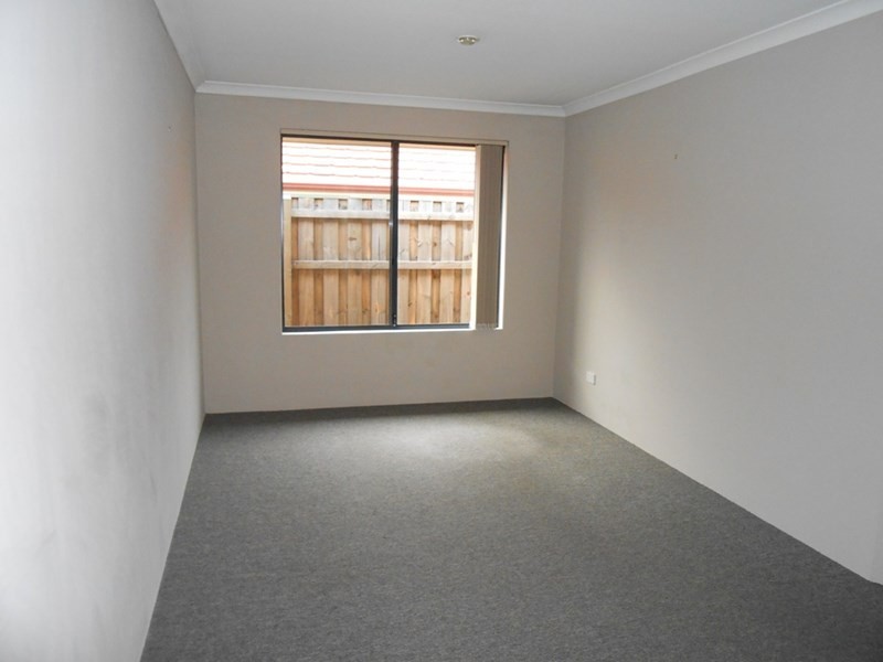 100 Westgrove Drive, Ellenbrook WA 6069