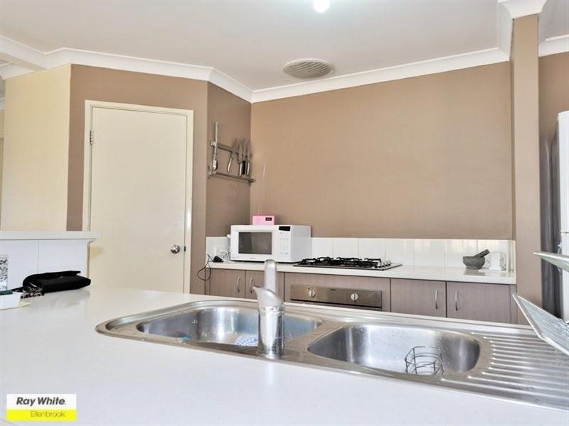 23 Mona Vale Loop, Ellenbrook WA 6069