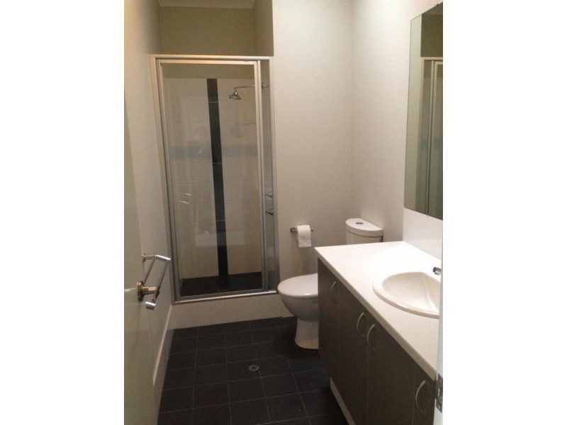 39 Grassdale Parkway, Ellenbrook WA 6069