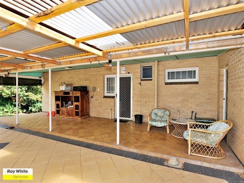 12 Churchill Drive, Swan View WA 6056