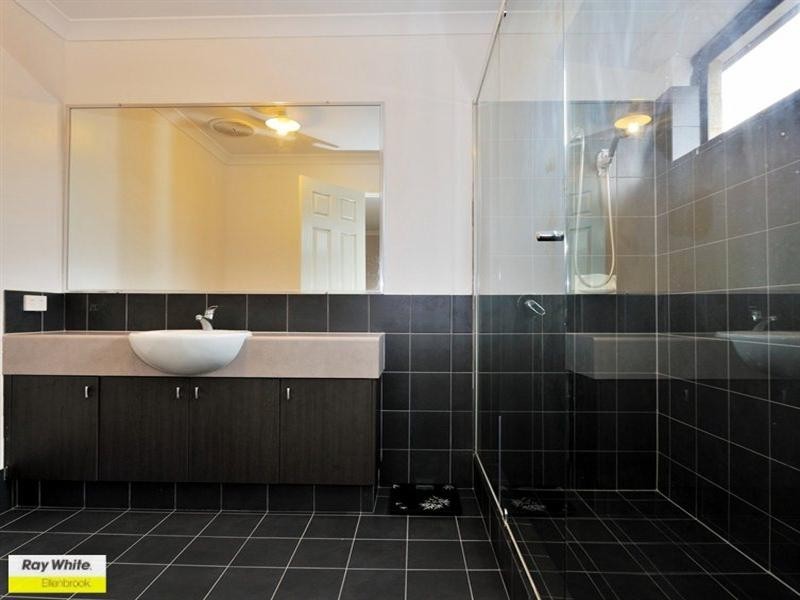 3 Soho Brace, Ellenbrook WA 6069