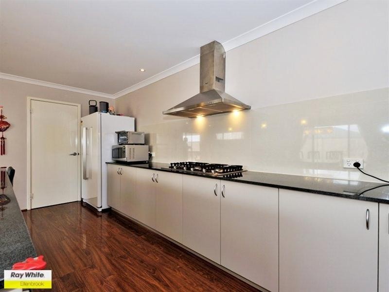 3 Soho Brace, Ellenbrook WA 6069