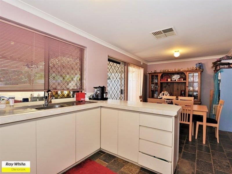 1/129 Bottlebrush Drive, Kiara WA 6054