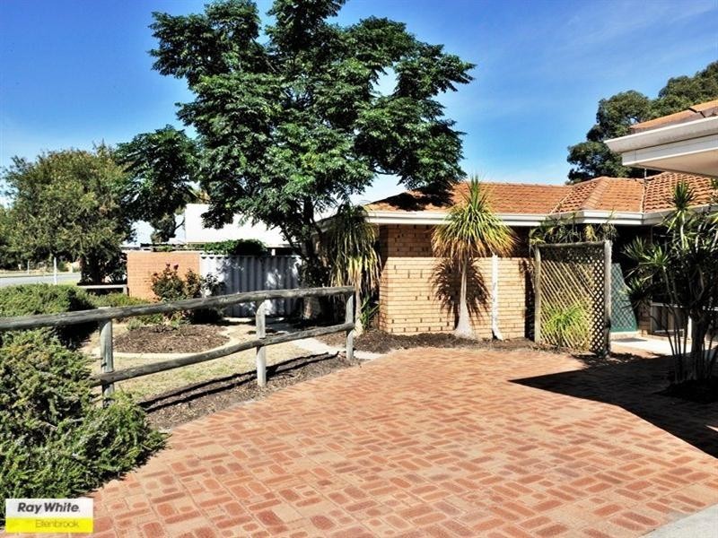 1/129 Bottlebrush Drive, Kiara WA 6054