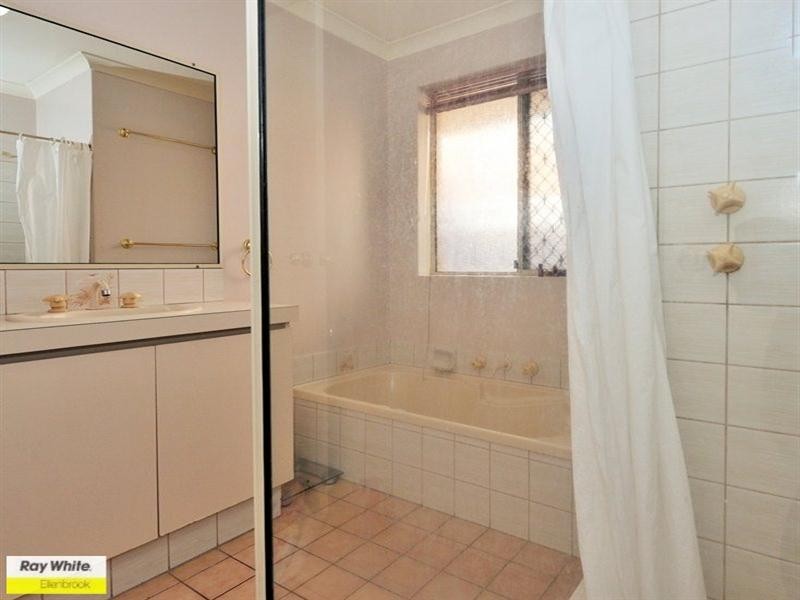 1/129 Bottlebrush Drive, Kiara WA 6054