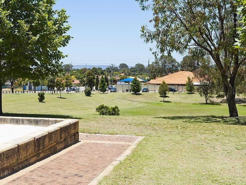 1 Woodmar Mews, Dianella WA 6059