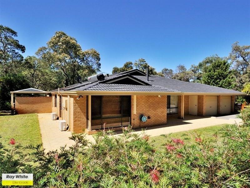 15 Muscat Terrace, The Vines WA 6069