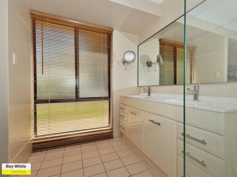 15 Muscat Terrace, The Vines WA 6069