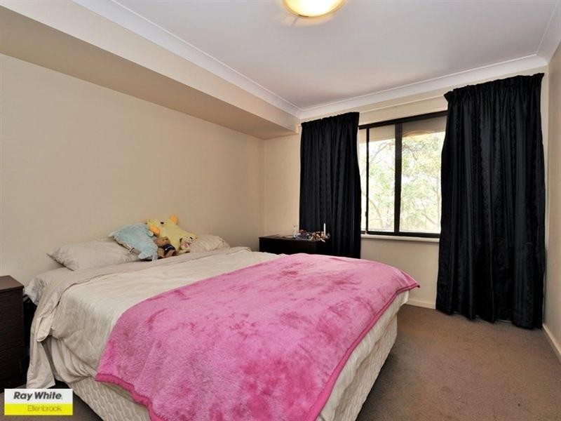 15 Muscat Terrace, The Vines WA 6069