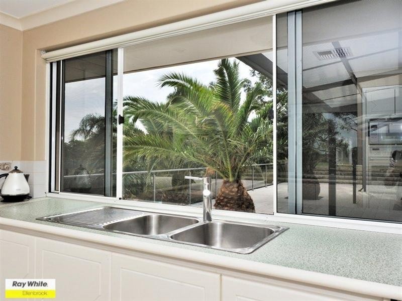 12 Bordeaux Lane, The Vines WA 6069