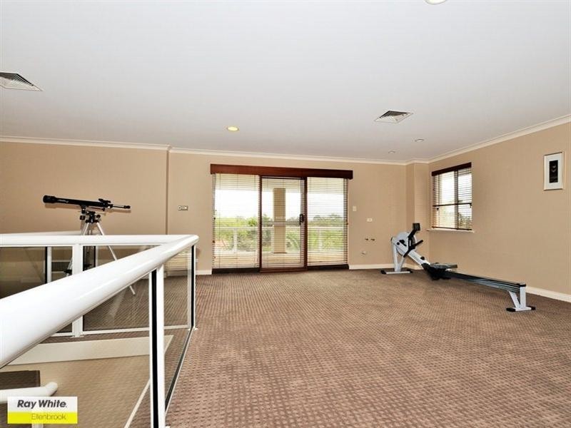 12 Bordeaux Lane, The Vines WA 6069